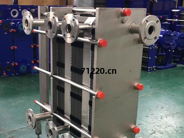 出口定(ding)制瑞普(pu)特品(pin)牌(pai)三段(duan)式食品(pin)級不(bu)銹鋼(gang)板式換熱器(qi)